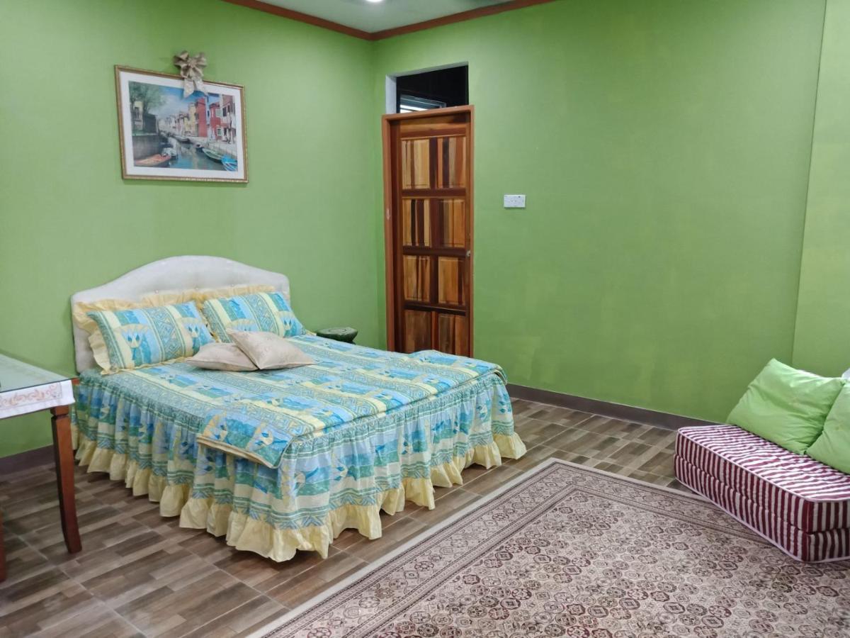 Jazepuri - Jaze 1 Apartamento Kuching Exterior foto